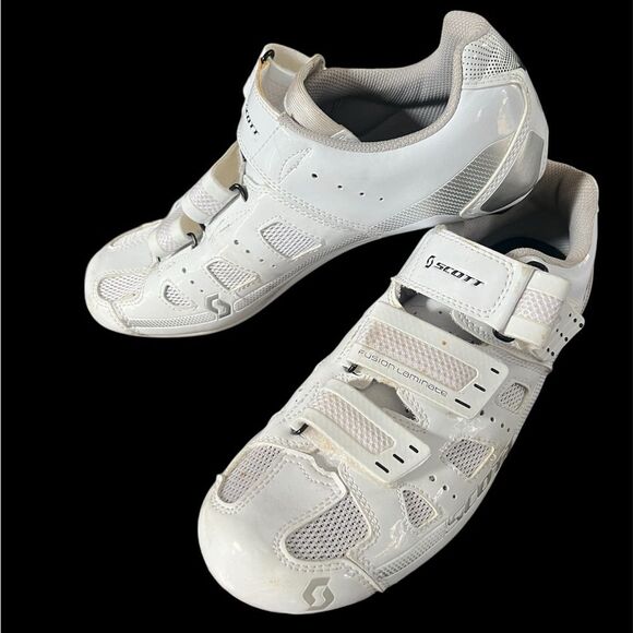 Scott Road Shoes Pro Lady
Anatomic Womens White Gloss
Cycling Shoes Size EU41 - Picture 3 of 6